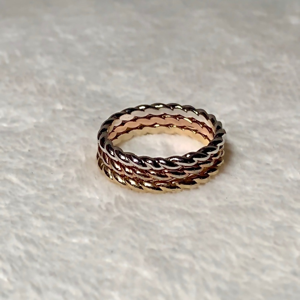 Set of 3 Twisted Rope Stacking Rings